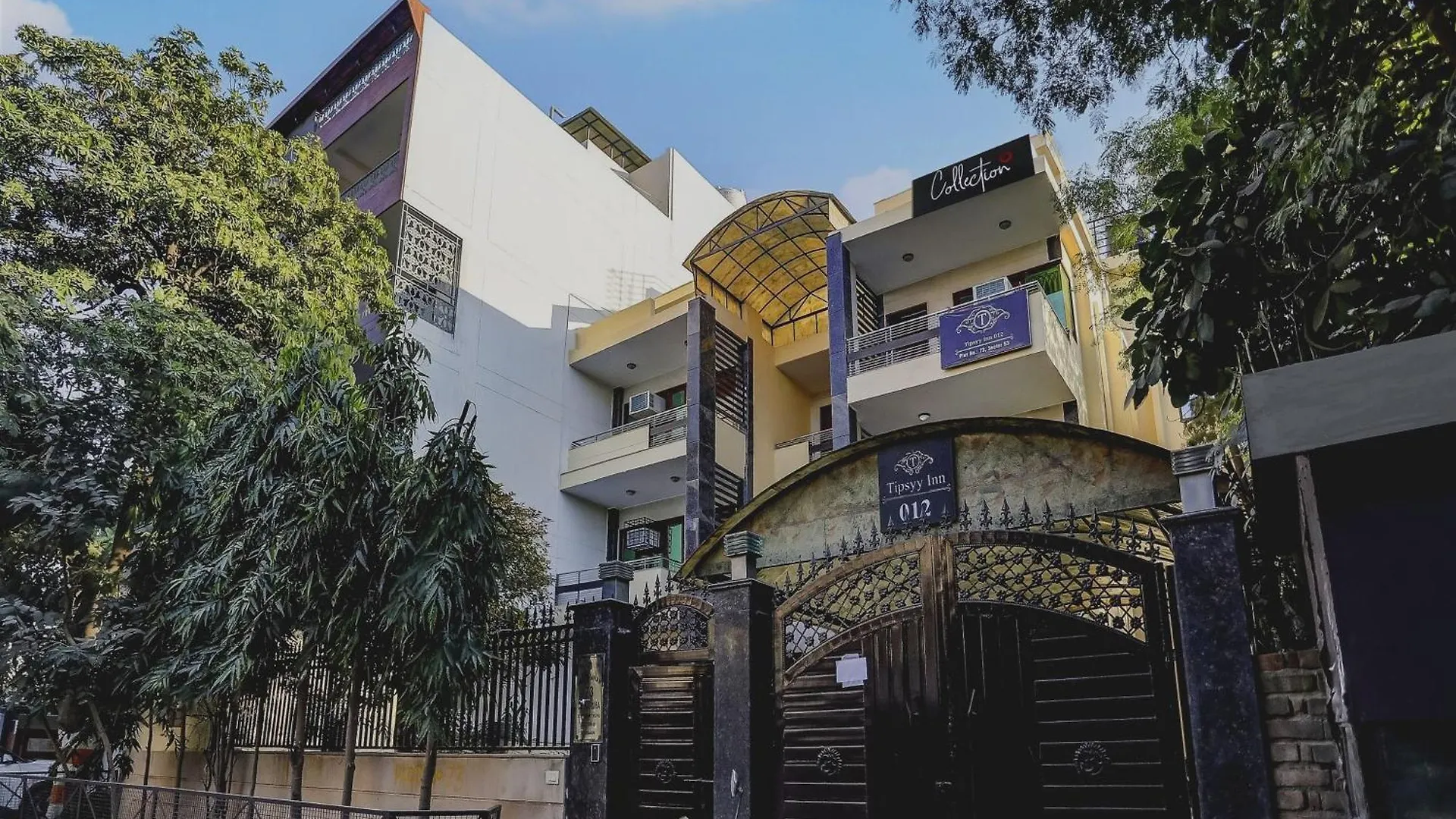 Hotel Capital O Uk House Residency Gurgaon
